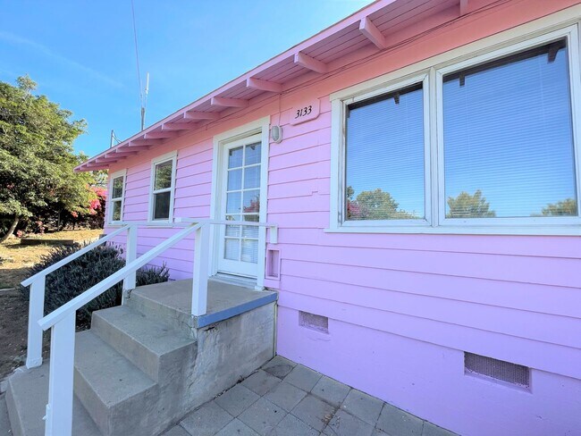 Photo - Private Fillmore Ranch Home