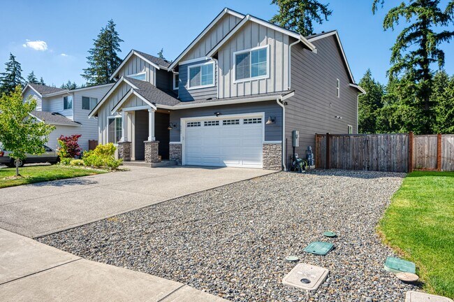 Photo - Puyallup 5 bedroom loft Home