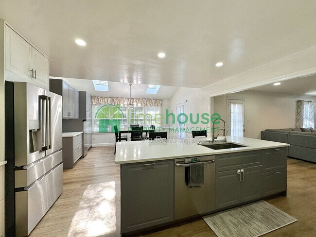 Photo - 948 Forest Lakes Cir