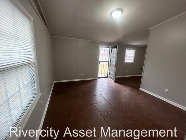 Photo - 1316 E Raines Rd