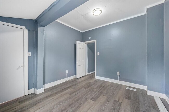 Photo - 1110 Morton Ave