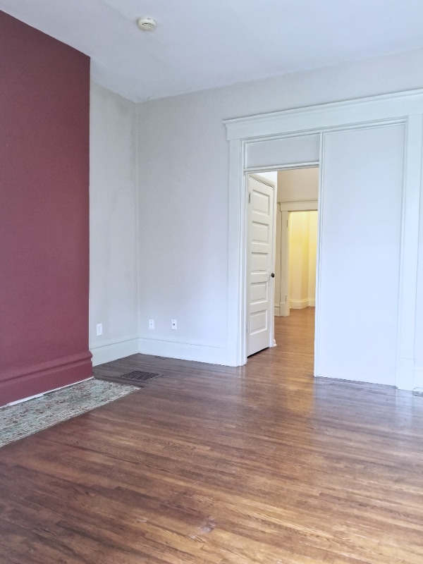 Photo - 1494 Michigan Ave