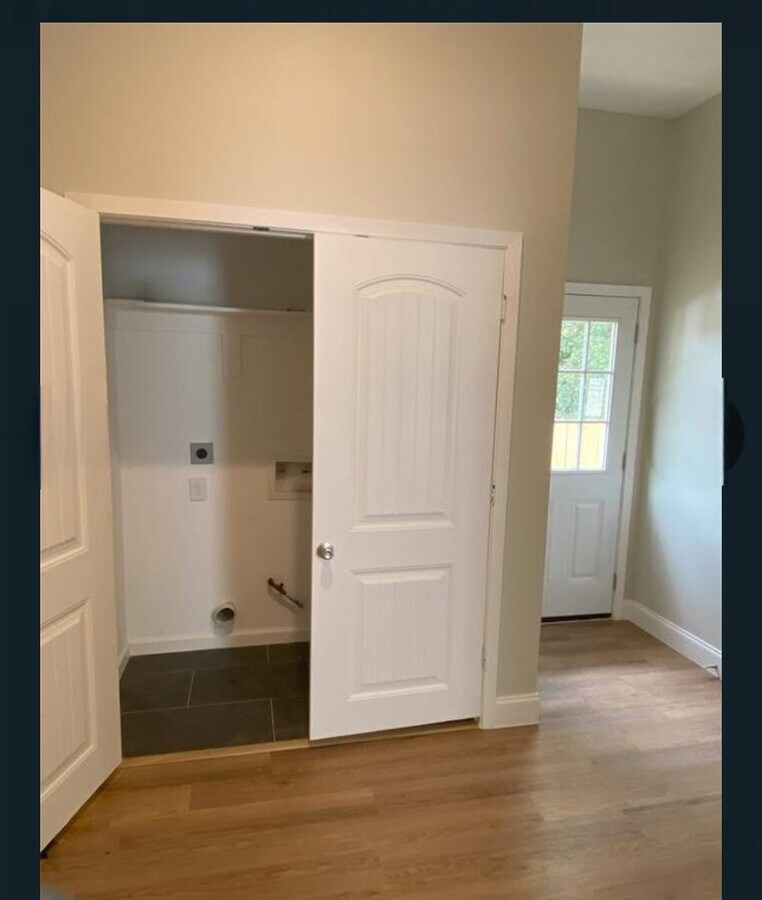 Photo - 4512 Mallow St