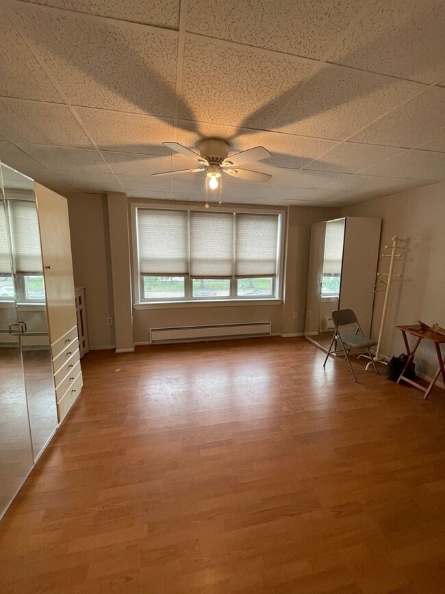 Photo - 2136 S Broad St Unit 2F