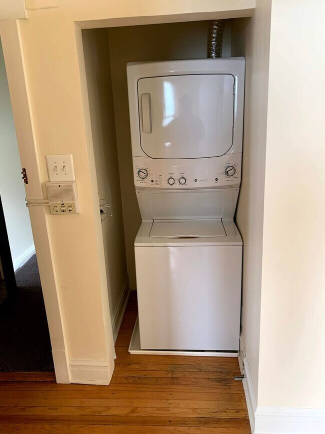 Photo - Howard Beach Apartments