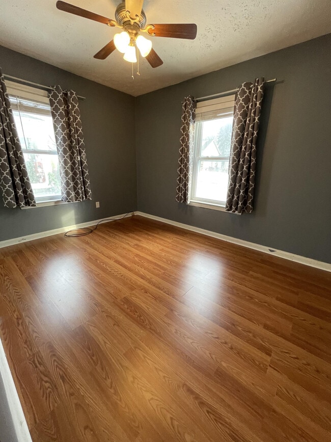 Photo - 402 Brewer Ave