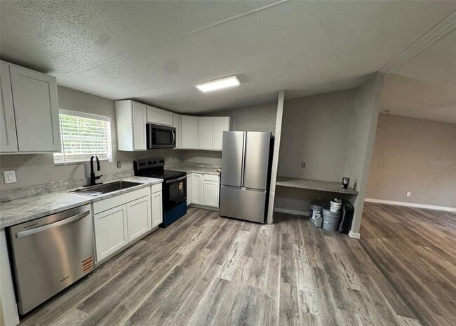 Photo - 7420 NE 111th Pl