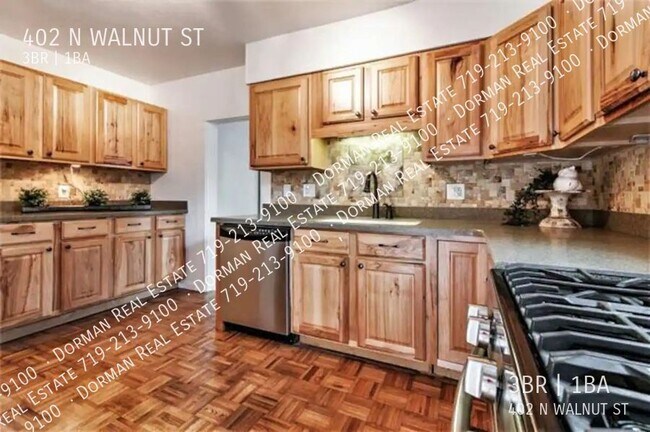 Photo - 402 N Walnut St