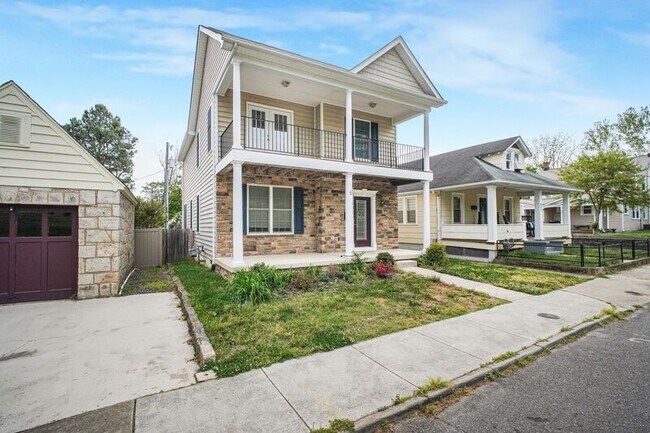 Photo - 803 Sunken Rd