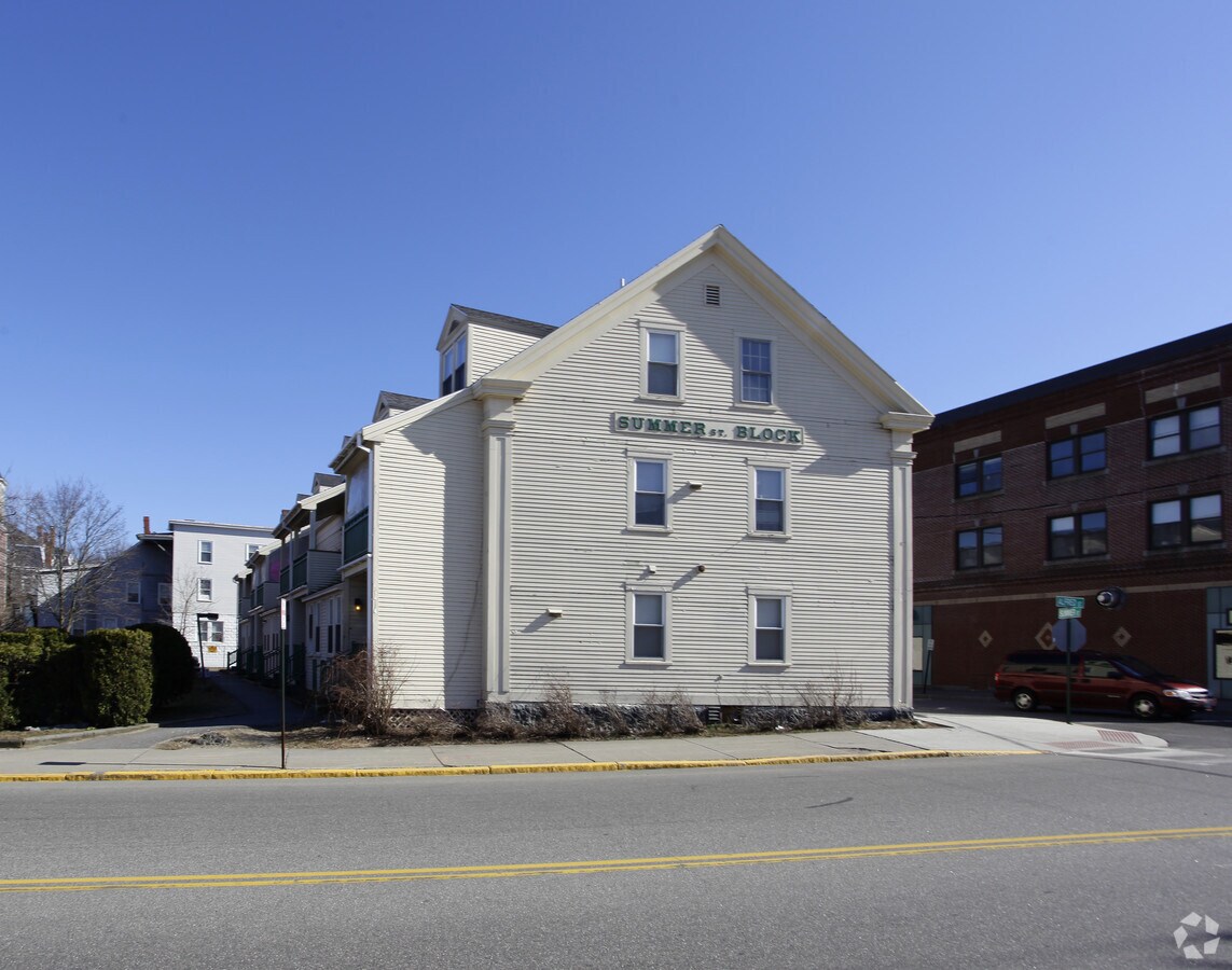 Photo - Summer Street Block