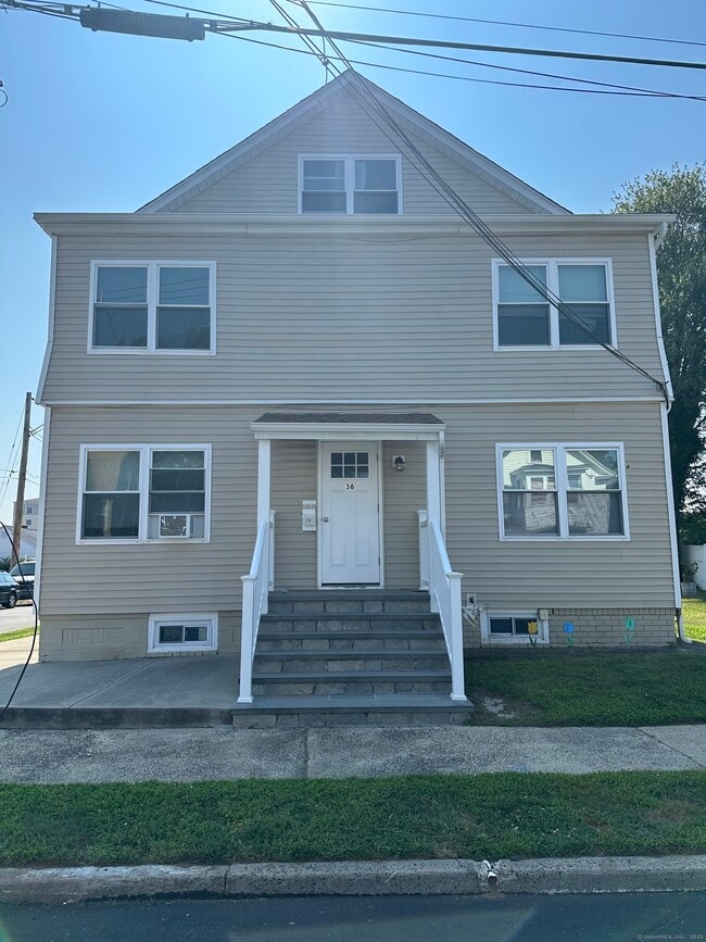 Building Photo - 36 East Ave Unit 2L Rental