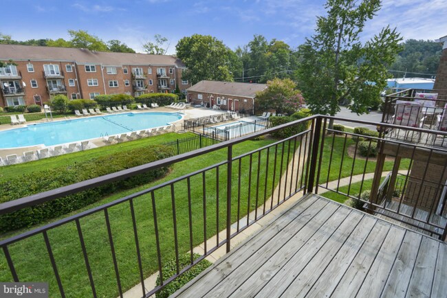 Photo - 9485 Fairfax Blvd