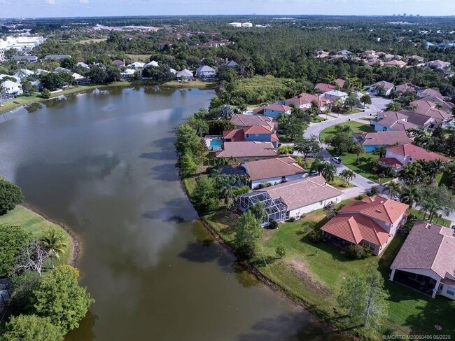 Photo - 2096 NW Marsh Rabbit Ln