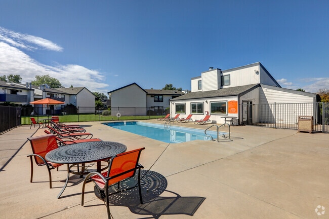 Building Photo - Miramar Rental