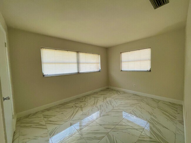 Photo - Your Perfect McGregor Getaway Awaits in th...