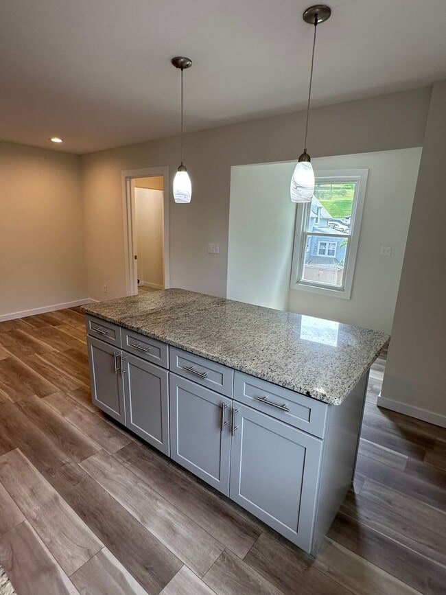 Photo - 26 Cedar St Unidad 1st Floor