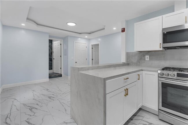 Photo - 458 High St Unit 3-L