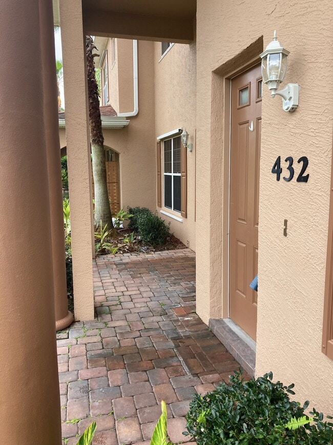 Photo - 432 Airport Rd