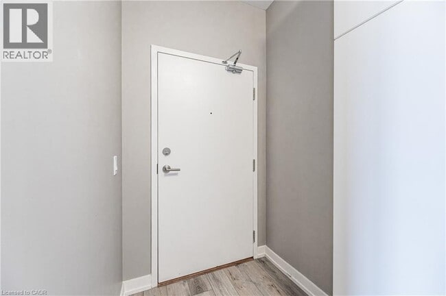 Photo - 255 Northfield Dr E Unit 302