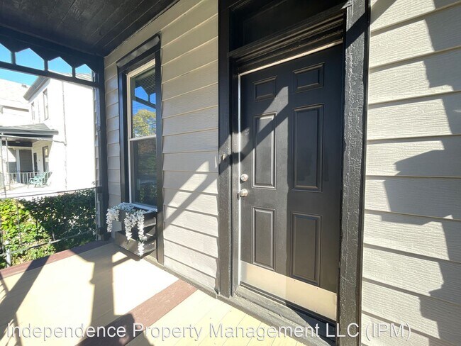 Photo - 3 br, 1 bath House - 2624 Hemlock St