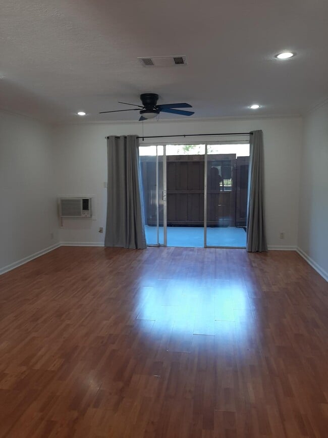 Photo - 1009 Murrieta Blvd Unit 45