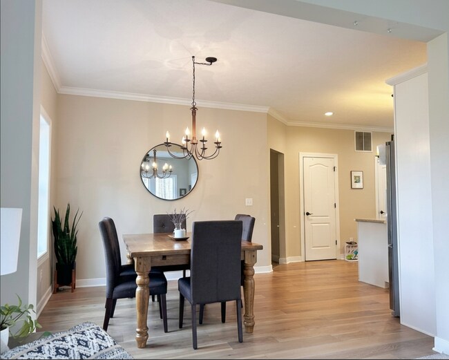 Dining Room - 6527 Sanctuary Trl