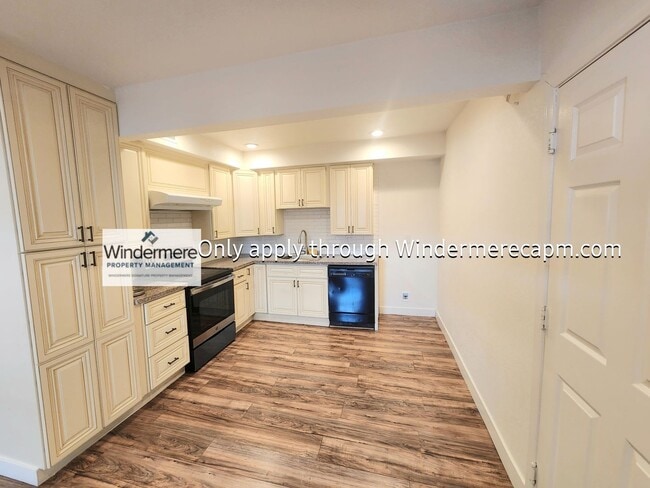 Photo - Cozy Halfplex in Citrus Heights- Available Now!