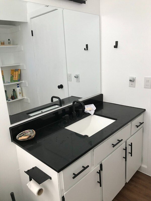 Photo - 39 W 315 S