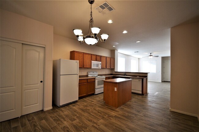 Photo - 3660 E Temecula Way
