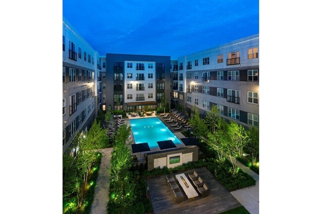 Building Photo - Windsor Mystic River Rental