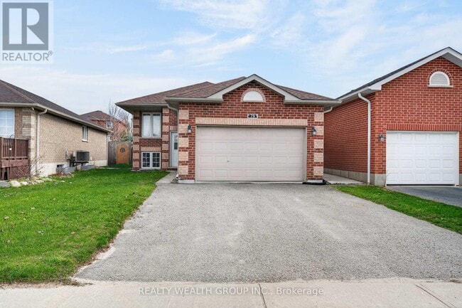 Photo - 79 Hanmer St E