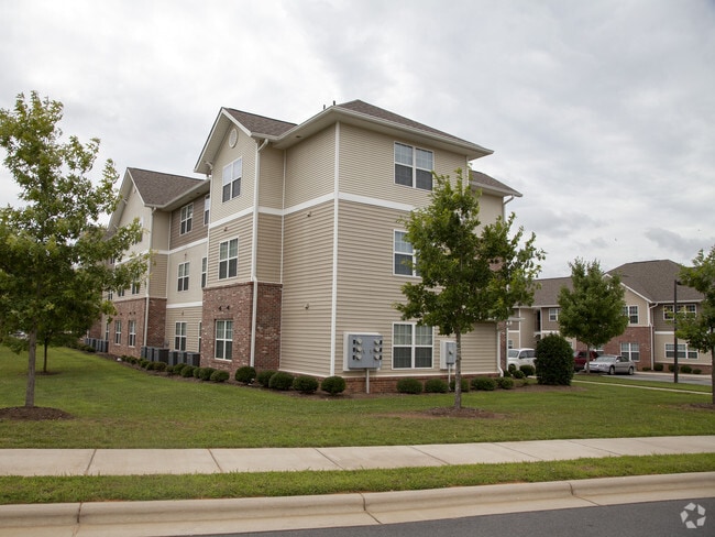 Photo - Greylin Ridge Apartments
