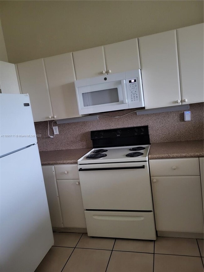 Photo - 2551 SE 16th Terrace Unit 203