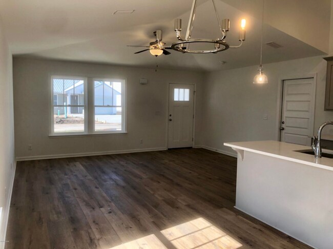 Photo - 3733 Avon Rd