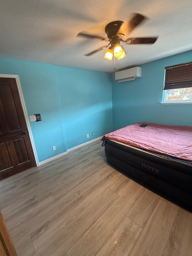 Photo - 6230 Pursia Rd