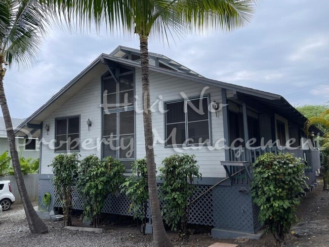 Building Photo - 76-133 Royal Poinciana Dr Rental