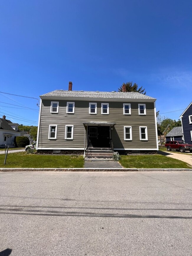 Building Photo - 1-3 Lincoln Ave Unit 3