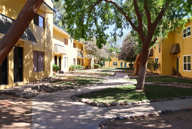 Photo - 1345 S Kolb Rd Unidad TBD