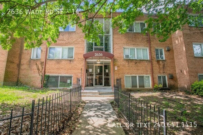 Building Photo - 2636 Wade Rd SE
