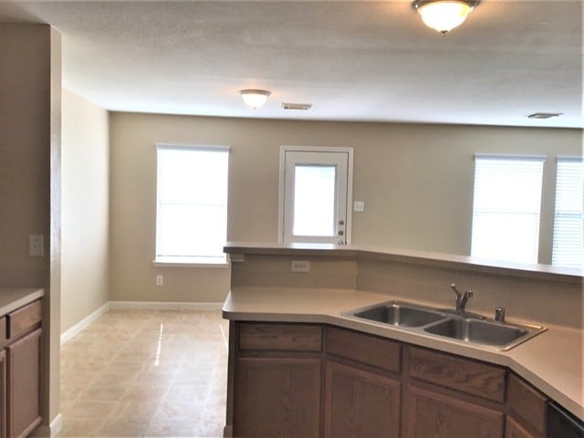 Photo - 16311 Hayesford Ln