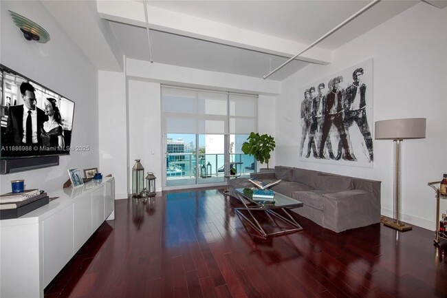Building Photo - 201 Aqua Ave Unit 1004