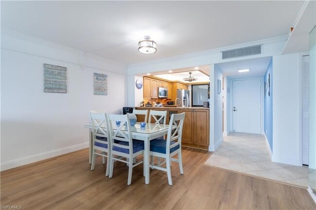 Photo - 4253 Bay Beach Ln Unit G2