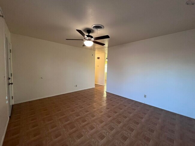 Photo - 4723 N Shore Dr