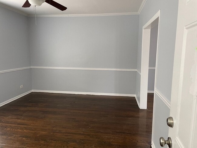 Photo - 8411 S Elizabeth St Unit 2