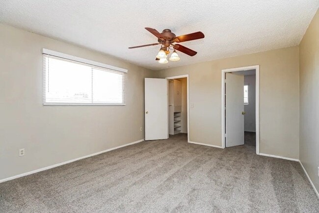 Photo - 3527 S Shafer Dr