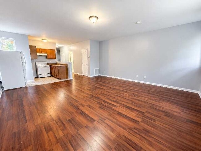 Photo - 6118 N Broad St