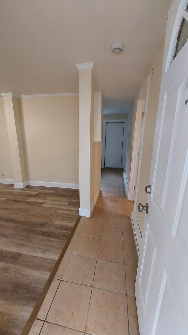 Carriage Apartments Unit 9 Condo for Rent in Phillipsburg, NJ