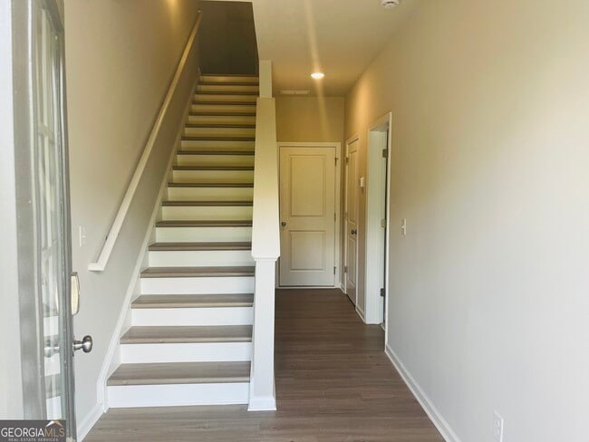 Photo - 33 Cobalt Ln