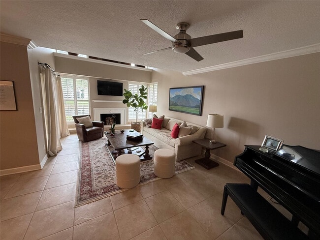 Building Photo - 22861 Ironwedge Dr