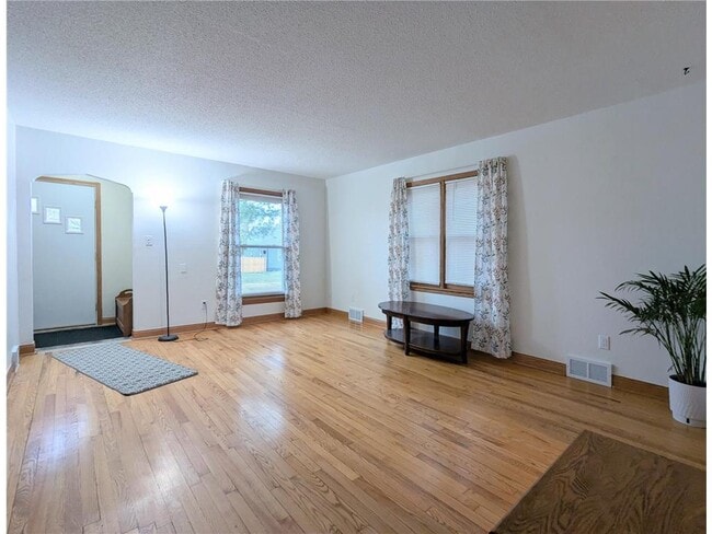 Photo - 1618 Beech St